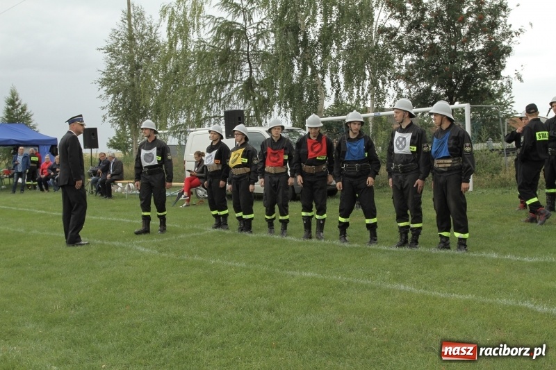 Zdjęcie w galerii na portalu naszraciborz.pl: Samborowice rywalizowały same ze sobą. Wynik pierwszej drużyny poniżej setki! wiadomości z regionu