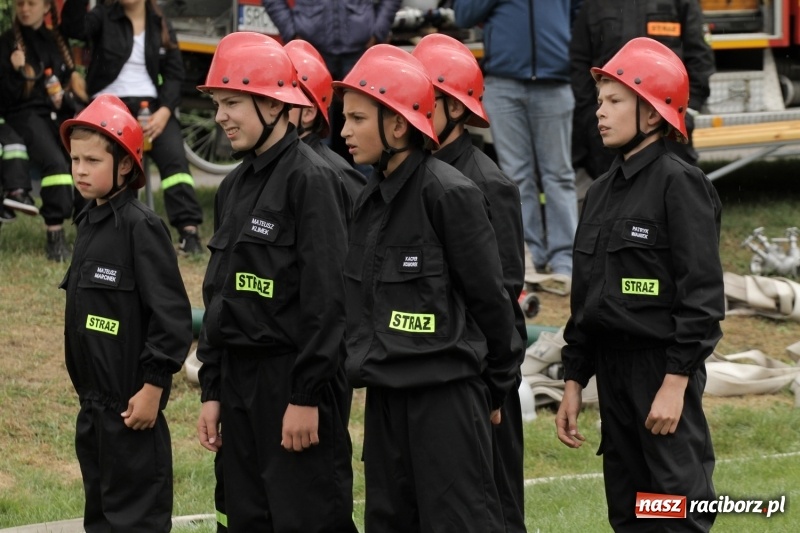Zdjęcie w galerii na portalu naszraciborz.pl: Samborowice rywalizowały same ze sobą. Wynik pierwszej drużyny poniżej setki! wiadomości z regionu