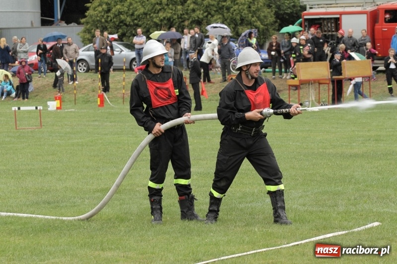 Zdjęcie w galerii na portalu naszraciborz.pl: Samborowice rywalizowały same ze sobą. Wynik pierwszej drużyny poniżej setki! wiadomości z regionu
