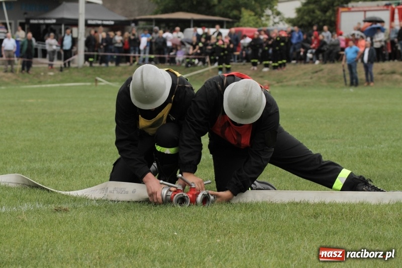 Zdjęcie w galerii na portalu naszraciborz.pl: Samborowice rywalizowały same ze sobą. Wynik pierwszej drużyny poniżej setki! wiadomości z regionu