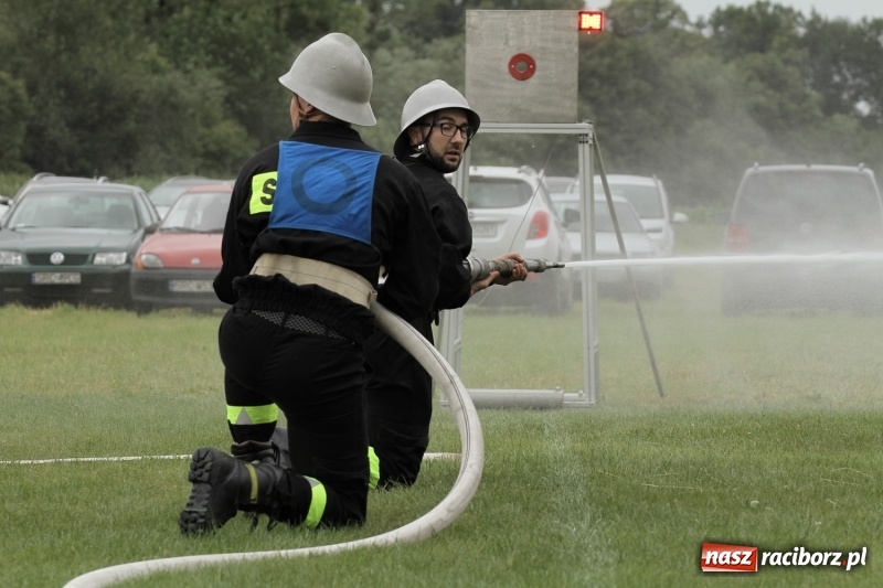 Zdjęcie w galerii na portalu naszraciborz.pl: Samborowice rywalizowały same ze sobą. Wynik pierwszej drużyny poniżej setki! wiadomości z regionu