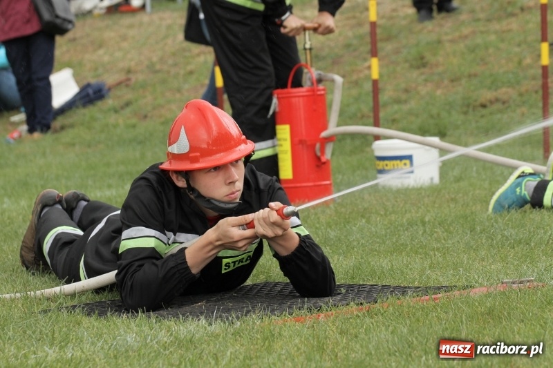 Zdjęcie w galerii na portalu naszraciborz.pl: Samborowice rywalizowały same ze sobą. Wynik pierwszej drużyny poniżej setki! wiadomości z regionu