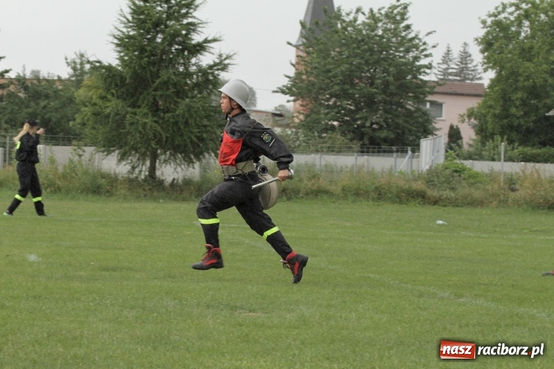 Zdjęcie w galerii na portalu naszraciborz.pl: Samborowice rywalizowały same ze sobą. Wynik pierwszej drużyny poniżej setki! wiadomości z regionu