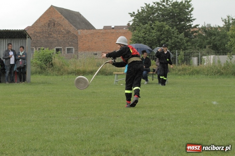 Zdjęcie w galerii na portalu naszraciborz.pl: Samborowice rywalizowały same ze sobą. Wynik pierwszej drużyny poniżej setki! wiadomości z regionu