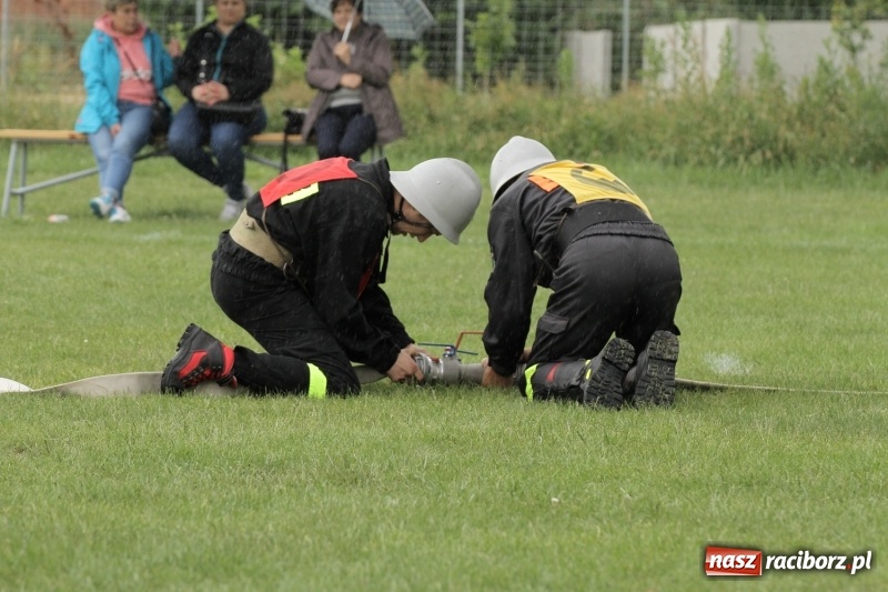 Zdjęcie w galerii na portalu naszraciborz.pl: Samborowice rywalizowały same ze sobą. Wynik pierwszej drużyny poniżej setki! wiadomości z regionu