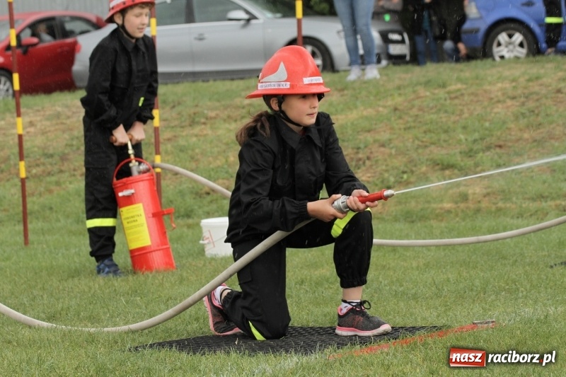 Zdjęcie w galerii na portalu naszraciborz.pl: Samborowice rywalizowały same ze sobą. Wynik pierwszej drużyny poniżej setki! wiadomości z regionu
