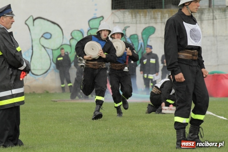 Zdjęcie w galerii na portalu naszraciborz.pl: Samborowice rywalizowały same ze sobą. Wynik pierwszej drużyny poniżej setki! wiadomości z regionu