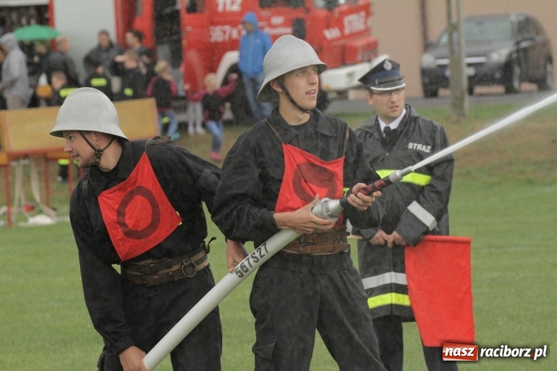 Zdjęcie w galerii na portalu naszraciborz.pl: Samborowice rywalizowały same ze sobą. Wynik pierwszej drużyny poniżej setki! wiadomości z regionu