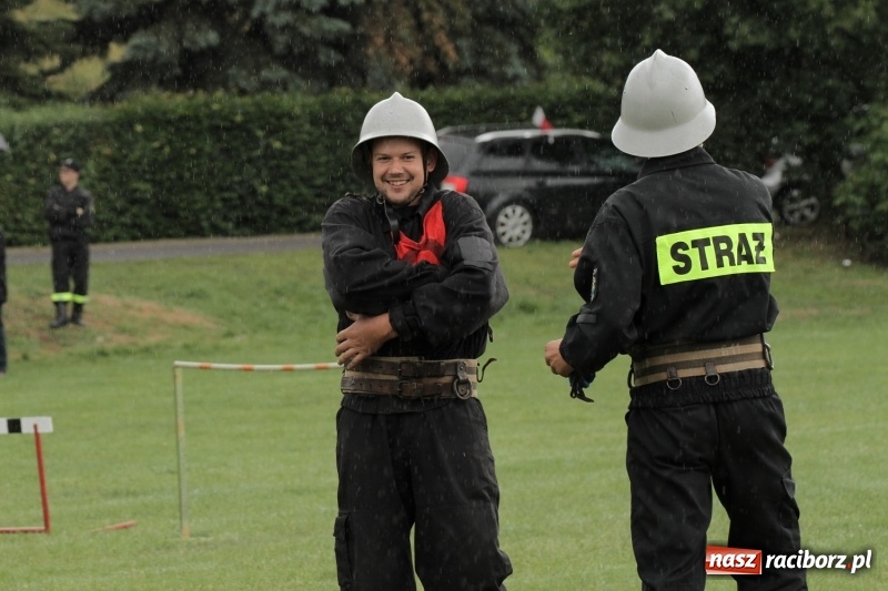 Zdjęcie w galerii na portalu naszraciborz.pl: Samborowice rywalizowały same ze sobą. Wynik pierwszej drużyny poniżej setki! wiadomości z regionu