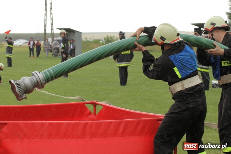 Zdjęcie w galerii na portalu naszraciborz.pl: Samborowice rywalizowały same ze sobą. Wynik pierwszej drużyny poniżej setki! wiadomości z regionu