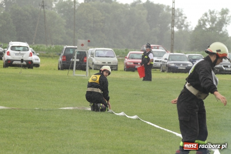 Zdjęcie w galerii na portalu naszraciborz.pl: Samborowice rywalizowały same ze sobą. Wynik pierwszej drużyny poniżej setki! wiadomości z regionu