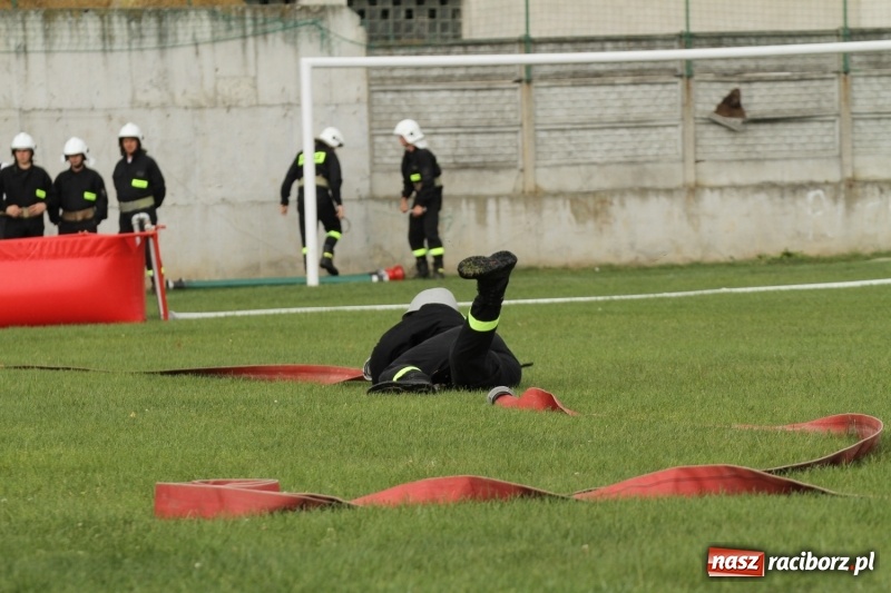 Zdjęcie w galerii na portalu naszraciborz.pl: Samborowice rywalizowały same ze sobą. Wynik pierwszej drużyny poniżej setki! wiadomości z regionu