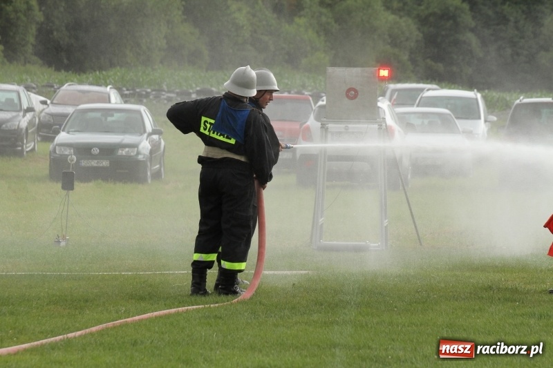 Zdjęcie w galerii na portalu naszraciborz.pl: Samborowice rywalizowały same ze sobą. Wynik pierwszej drużyny poniżej setki! wiadomości z regionu