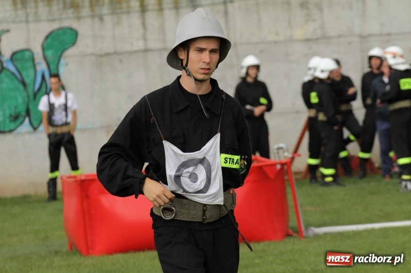 Zdjęcie w galerii na portalu naszraciborz.pl: Samborowice rywalizowały same ze sobą. Wynik pierwszej drużyny poniżej setki! wiadomości z regionu