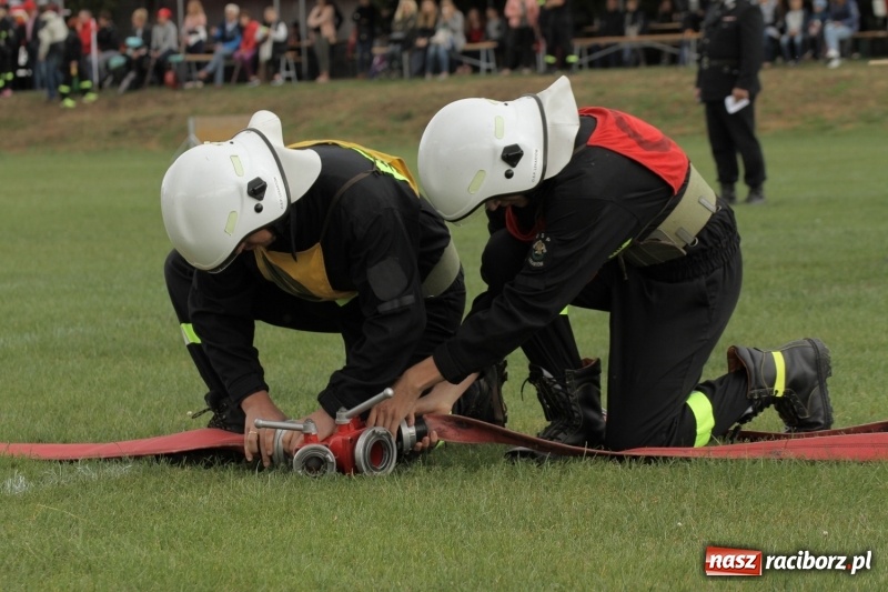 Zdjęcie w galerii na portalu naszraciborz.pl: Samborowice rywalizowały same ze sobą. Wynik pierwszej drużyny poniżej setki! wiadomości z regionu
