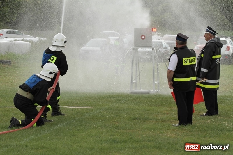 Zdjęcie w galerii na portalu naszraciborz.pl: Samborowice rywalizowały same ze sobą. Wynik pierwszej drużyny poniżej setki! wiadomości z regionu