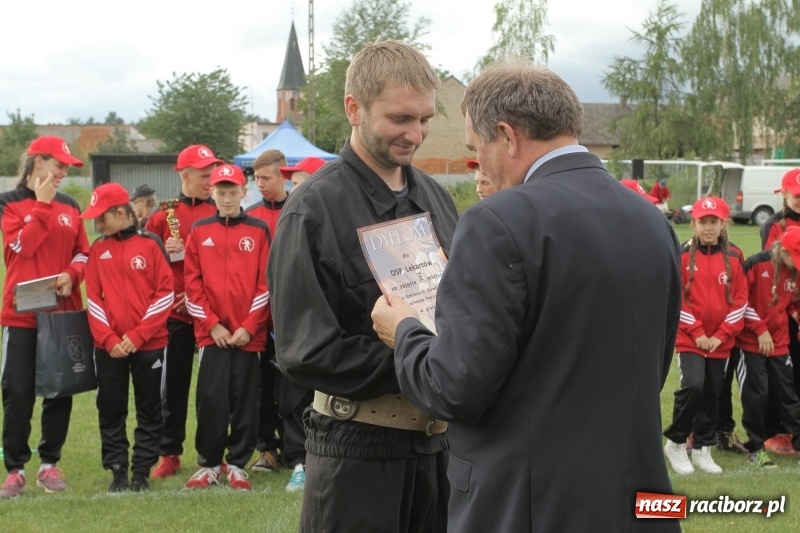 Zdjęcie w galerii na portalu naszraciborz.pl: Samborowice rywalizowały same ze sobą. Wynik pierwszej drużyny poniżej setki! wiadomości z regionu