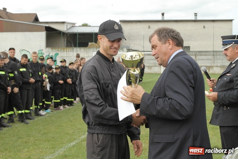 Zdjęcie w galerii na portalu naszraciborz.pl: Samborowice rywalizowały same ze sobą. Wynik pierwszej drużyny poniżej setki! wiadomości z regionu