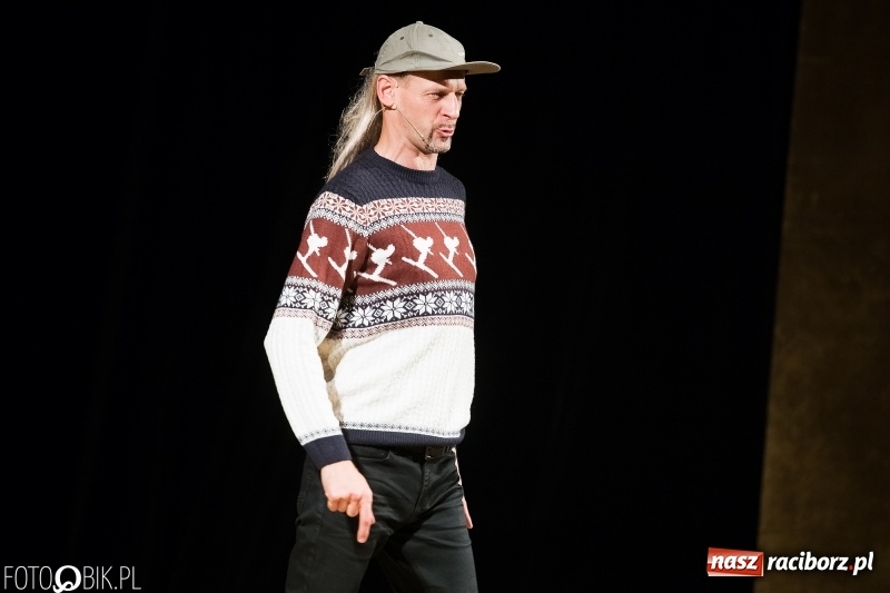 Zdjęcie w galerii na portalu naszraciborz.pl: Kabaret Ani Mru-Mru bawił w  Raciborskim Centrum Kultury wiadomości z regionu