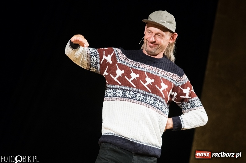 Zdjęcie w galerii na portalu naszraciborz.pl: Kabaret Ani Mru-Mru bawił w  Raciborskim Centrum Kultury wiadomości z regionu