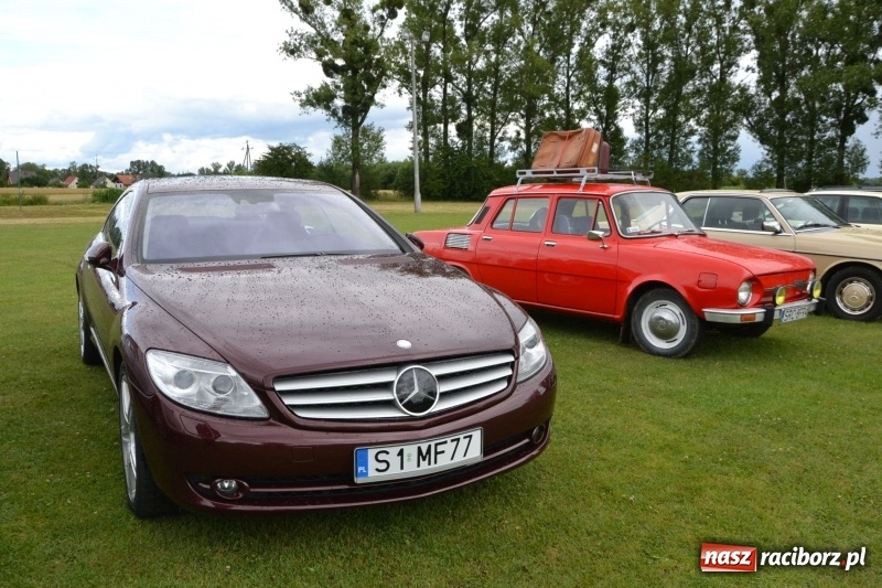 Zdjęcie w galerii na portalu naszraciborz.pl: Szrot czy sztos? Co jeździ po naszych drogach?  wiadomości z regionu