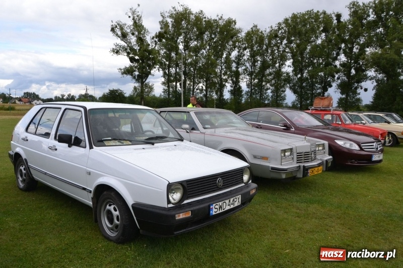 Zdjęcie w galerii na portalu naszraciborz.pl: Szrot czy sztos? Co jeździ po naszych drogach?  wiadomości z regionu