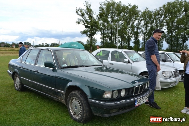 Zdjęcie w galerii na portalu naszraciborz.pl: Szrot czy sztos? Co jeździ po naszych drogach?  wiadomości z regionu