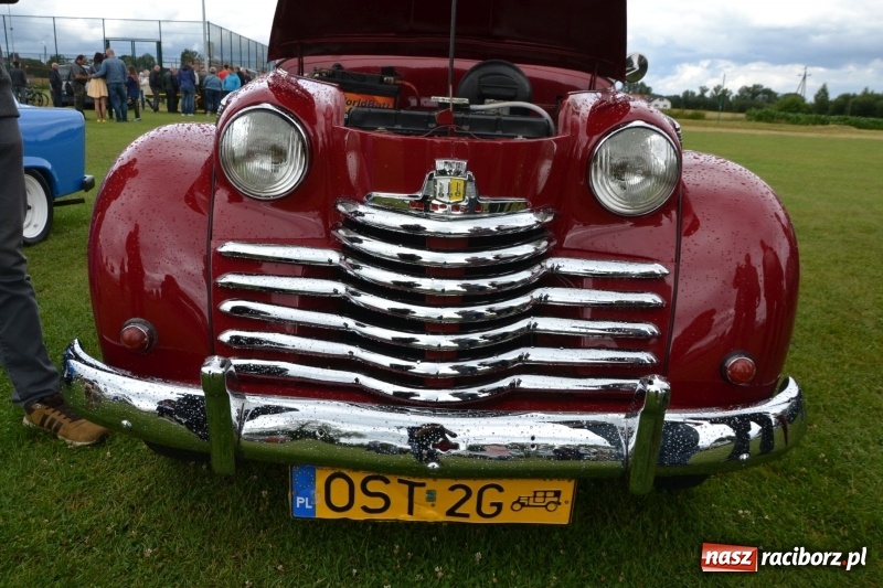 Zdjęcie w galerii na portalu naszraciborz.pl: Szrot czy sztos? Co jeździ po naszych drogach?  wiadomości z regionu