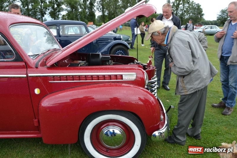 Zdjęcie w galerii na portalu naszraciborz.pl: Szrot czy sztos? Co jeździ po naszych drogach?  wiadomości z regionu