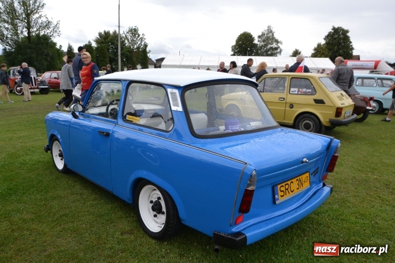 Zdjęcie w galerii na portalu naszraciborz.pl: Szrot czy sztos? Co jeździ po naszych drogach?  wiadomości z regionu