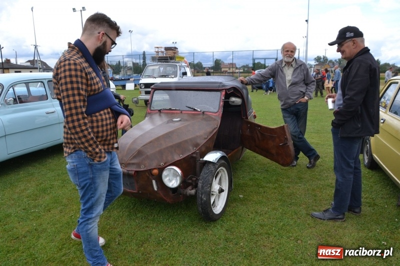 Zdjęcie w galerii na portalu naszraciborz.pl: Szrot czy sztos? Co jeździ po naszych drogach?  wiadomości z regionu