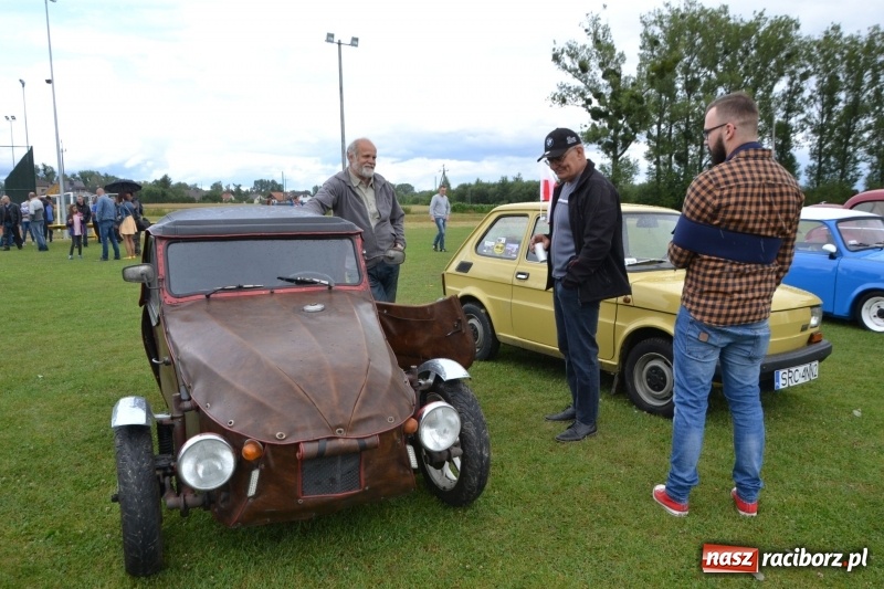 Zdjęcie w galerii na portalu naszraciborz.pl: Szrot czy sztos? Co jeździ po naszych drogach?  wiadomości z regionu