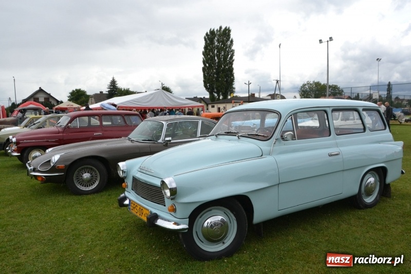 Zdjęcie w galerii na portalu naszraciborz.pl: Szrot czy sztos? Co jeździ po naszych drogach?  wiadomości z regionu