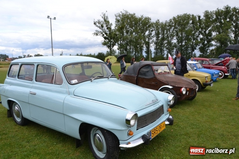 Zdjęcie w galerii na portalu naszraciborz.pl: Szrot czy sztos? Co jeździ po naszych drogach?  wiadomości z regionu