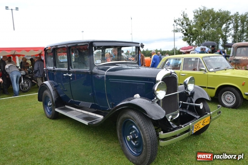 Zdjęcie w galerii na portalu naszraciborz.pl: Szrot czy sztos? Co jeździ po naszych drogach?  wiadomości z regionu