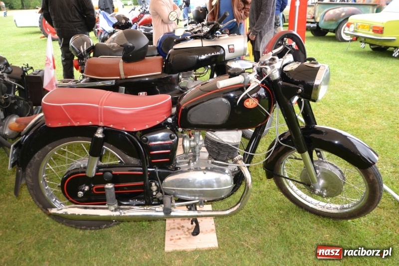 Zdjęcie w galerii na portalu naszraciborz.pl: Szrot czy sztos? Co jeździ po naszych drogach?  wiadomości z regionu