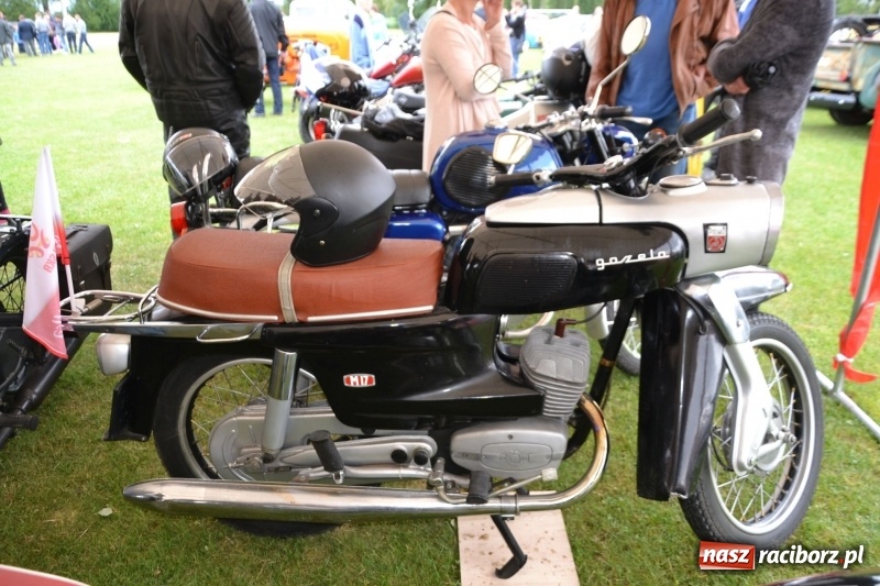 Zdjęcie w galerii na portalu naszraciborz.pl: Szrot czy sztos? Co jeździ po naszych drogach?  wiadomości z regionu