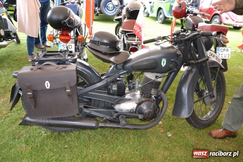 Zdjęcie w galerii na portalu naszraciborz.pl: Szrot czy sztos? Co jeździ po naszych drogach?  wiadomości z regionu