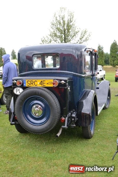 Zdjęcie w galerii na portalu naszraciborz.pl: Szrot czy sztos? Co jeździ po naszych drogach?  wiadomości z regionu