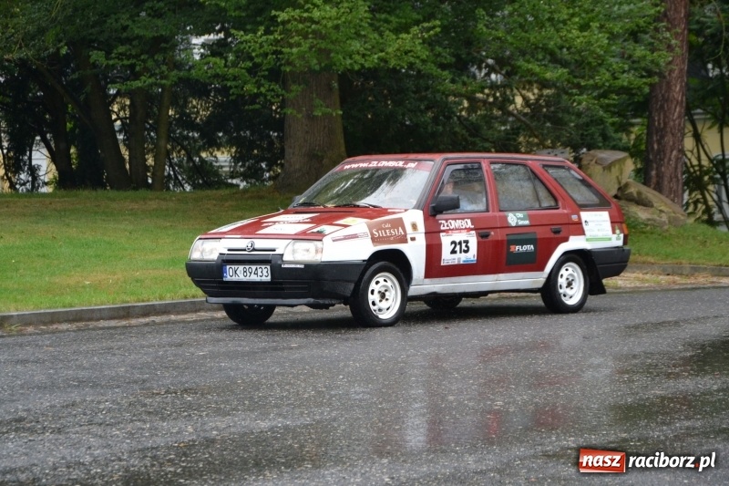 Zdjęcie w galerii na portalu naszraciborz.pl: Szrot czy sztos? Co jeździ po naszych drogach?  wiadomości z regionu