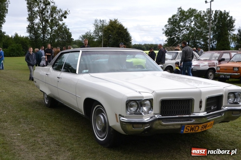 Zdjęcie w galerii na portalu naszraciborz.pl: Szrot czy sztos? Co jeździ po naszych drogach?  wiadomości z regionu