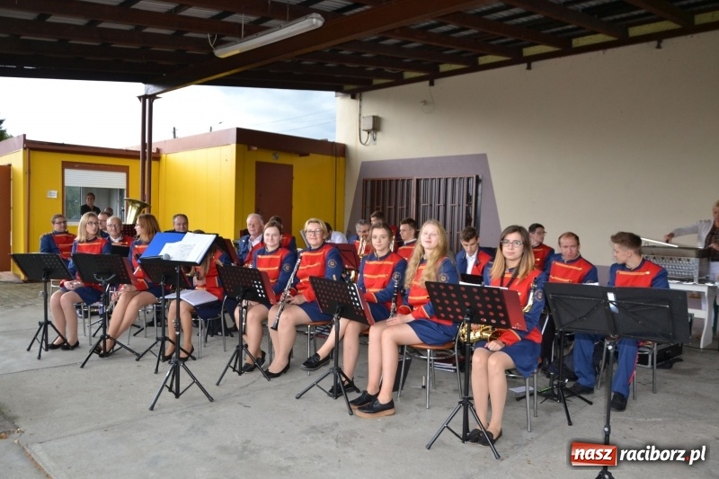 Zdjęcie w galerii na portalu naszraciborz.pl: Szrot czy sztos? Co jeździ po naszych drogach?  wiadomości z regionu