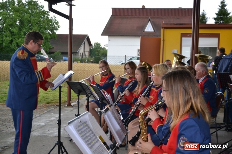 Zdjęcie w galerii na portalu naszraciborz.pl: Szrot czy sztos? Co jeździ po naszych drogach?  wiadomości z regionu