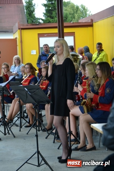 Zdjęcie w galerii na portalu naszraciborz.pl: Szrot czy sztos? Co jeździ po naszych drogach?  wiadomości z regionu