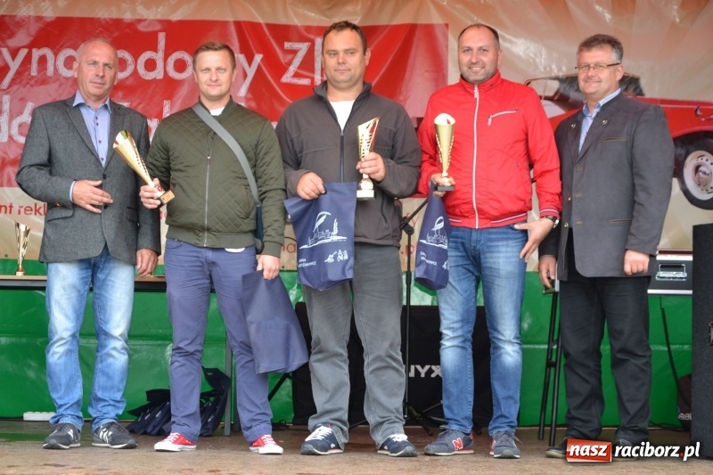 Zdjęcie w galerii na portalu naszraciborz.pl: Szrot czy sztos? Co jeździ po naszych drogach?  wiadomości z regionu