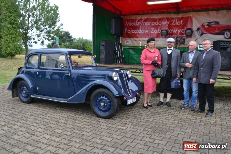 Zdjęcie w galerii na portalu naszraciborz.pl: Szrot czy sztos? Co jeździ po naszych drogach?  wiadomości z regionu