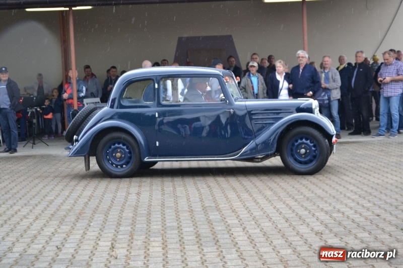 Zdjęcie w galerii na portalu naszraciborz.pl: Szrot czy sztos? Co jeździ po naszych drogach?  wiadomości z regionu