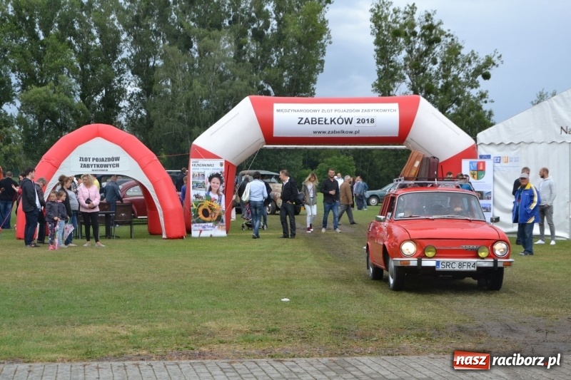 Zdjęcie w galerii na portalu naszraciborz.pl: Szrot czy sztos? Co jeździ po naszych drogach?  wiadomości z regionu