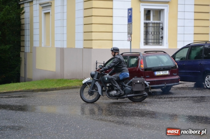 Zdjęcie w galerii na portalu naszraciborz.pl: Szrot czy sztos? Co jeździ po naszych drogach?  wiadomości z regionu