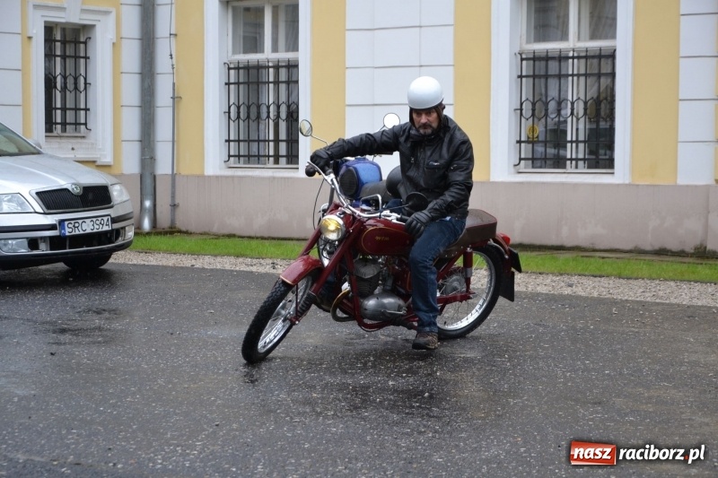 Zdjęcie w galerii na portalu naszraciborz.pl: Szrot czy sztos? Co jeździ po naszych drogach?  wiadomości z regionu